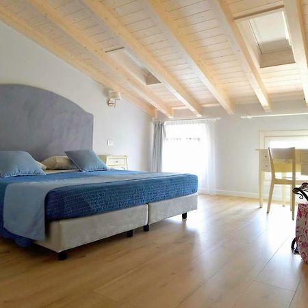 Spagnoi Rooms Кастелнуово дел Гарда Екстериор снимка