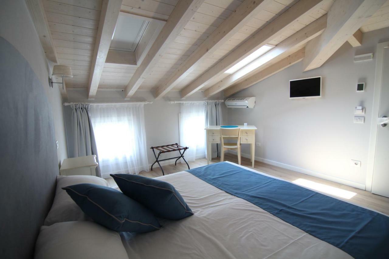 Spagnoi Rooms Кастелнуово дел Гарда Екстериор снимка