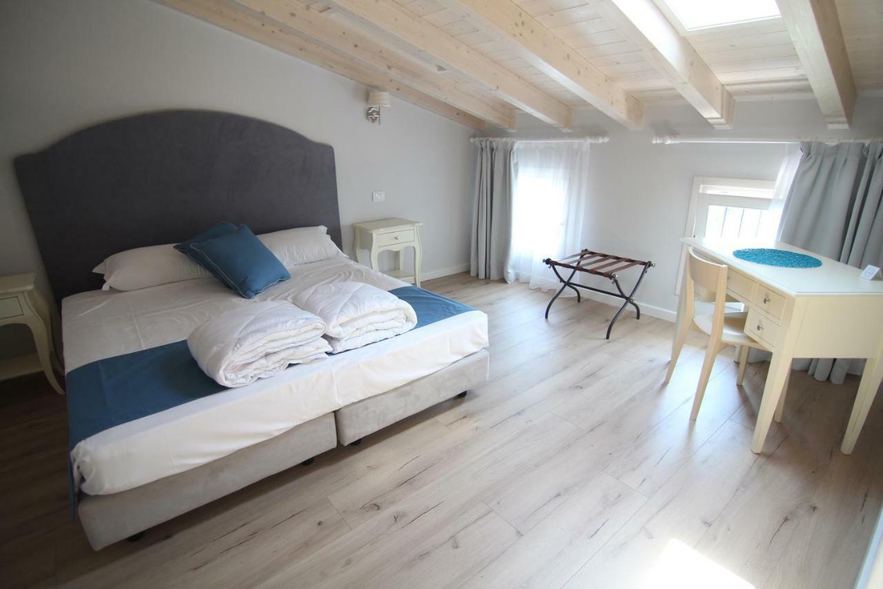Spagnoi Rooms Кастелнуово дел Гарда Екстериор снимка