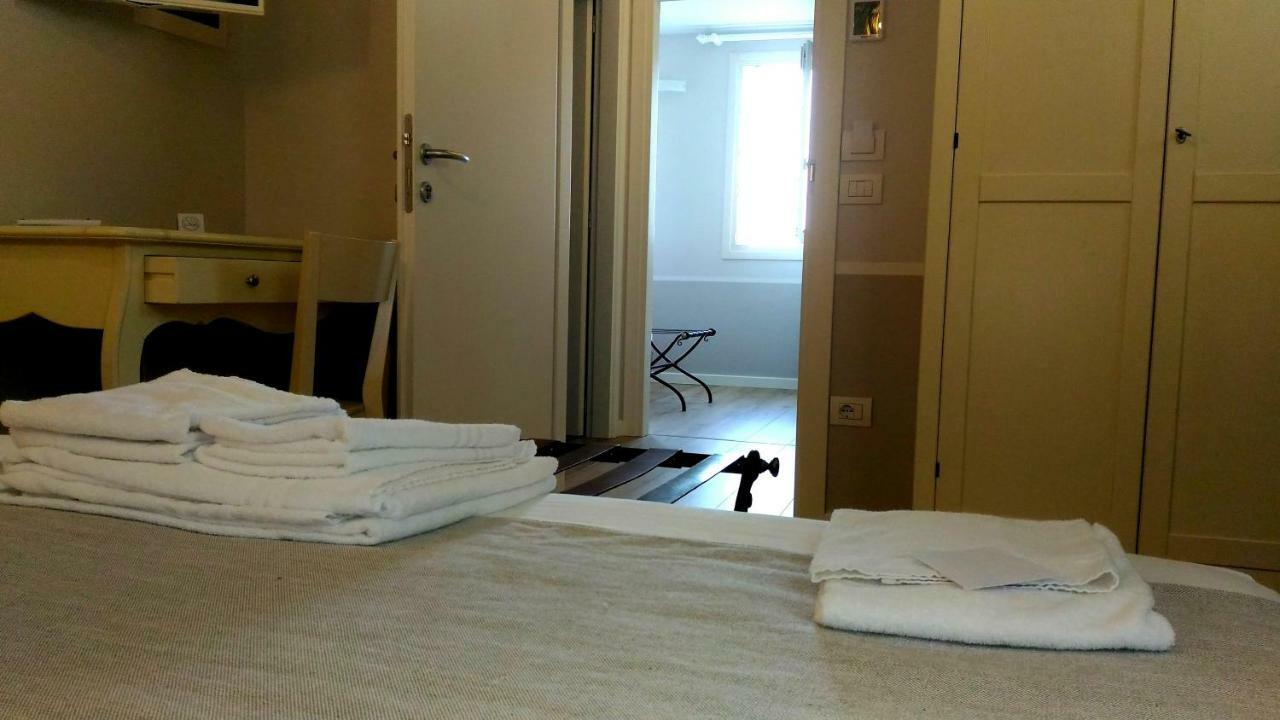 Spagnoi Rooms Кастелнуово дел Гарда Екстериор снимка