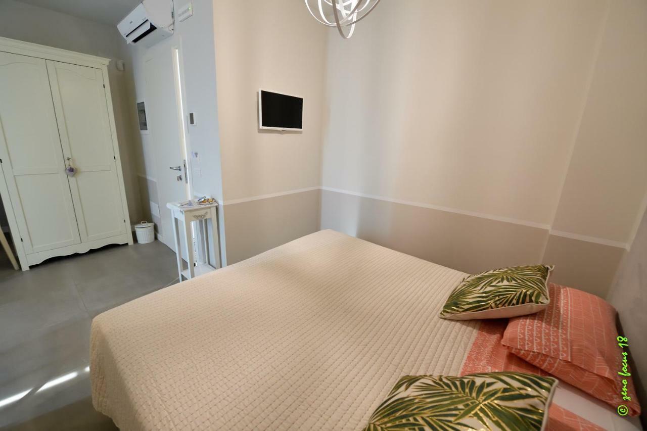 Spagnoi Rooms Кастелнуово дел Гарда Екстериор снимка