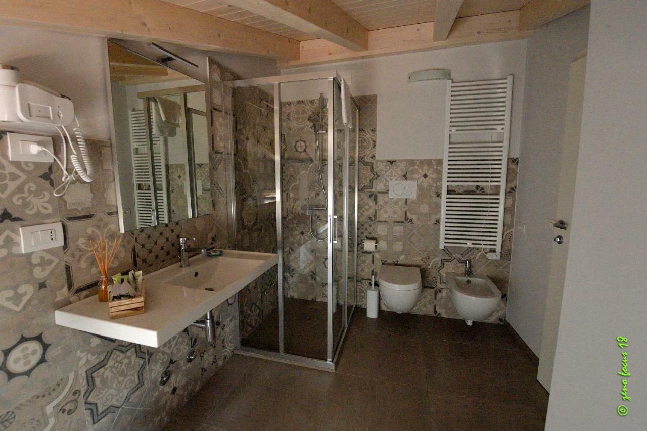 Spagnoi Rooms Кастелнуово дел Гарда Екстериор снимка